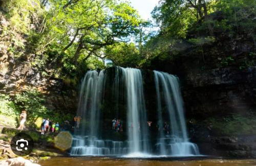 Glanyrafon Cottage - Foto 16