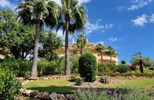 Great View Apartment in Elviria - Photo 22