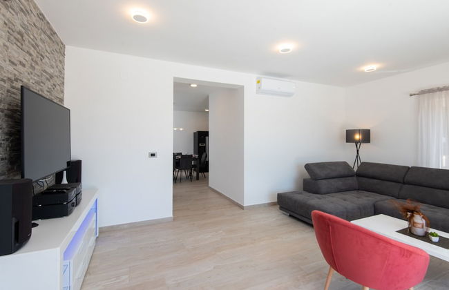 Holiday Villa Olive Tree - Photo 42