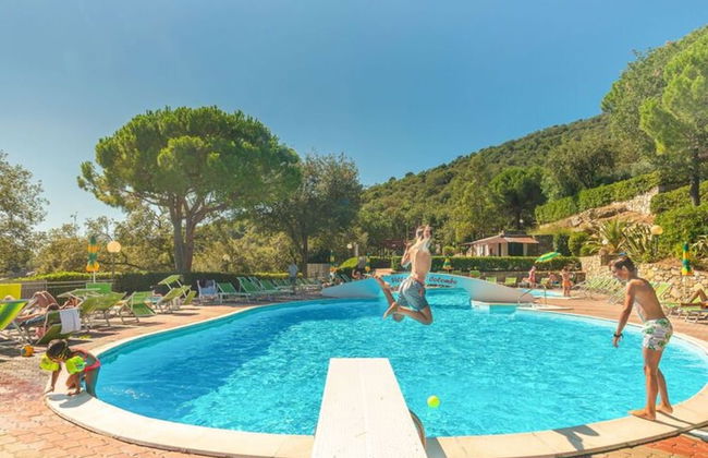 Holiday Complex Villaggio Colombo With Communal Pool in Andora - Foto 11