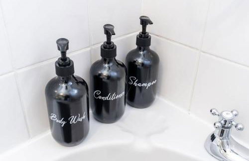 Contractor Friendly 4 Bedroom House in Hemsworth with 6 Beds and Garden - Foto 22