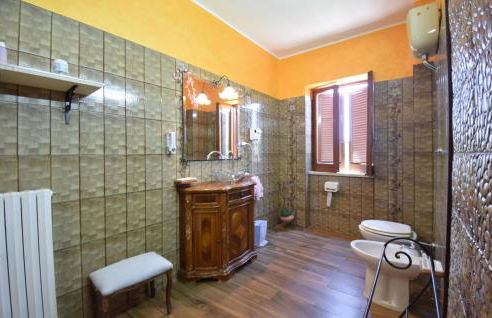 Stunning Apartment In Monteleone Sabino With Wifi - Foto 19