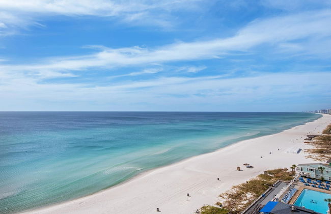 Regency Towers 1320 - Photo 1