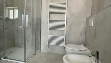 Osimo Light House - Foto 3, Shower