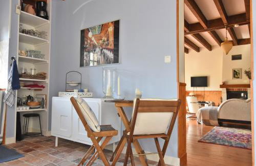 Holiday Home in Le Châtelet with Pool - Foto 19