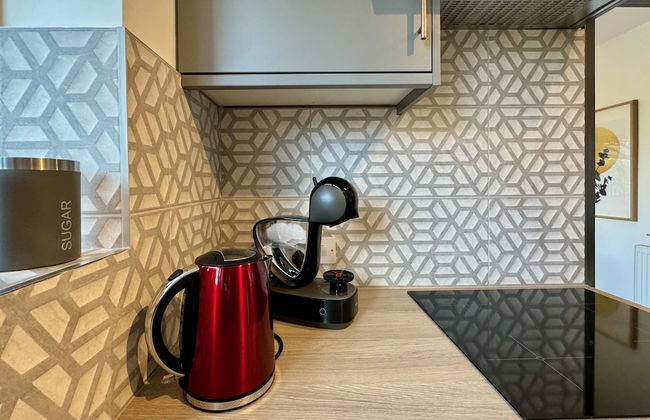 Sandringham House Serene Escape Cottage - Photo 24