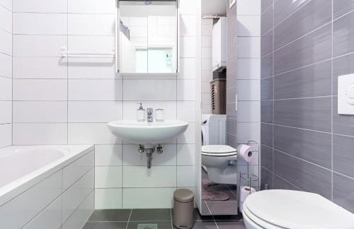 Flexible SelfCheckIns 9 - Zagreb - Garage - Electric vehicle ccharger - Loggia - New - Apartments Repinc 9 - Foto 7