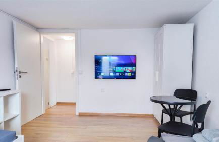ALFA 4 Zimmer-Apartment Kornwestheim bei Stuttgart Zentral 5 Betten l Bad Küche WLAN WM l LANGZEITAUFENTHALTE l Bath Kitchen 5 Beds WIFI WM l LONG STAY - Foto 11