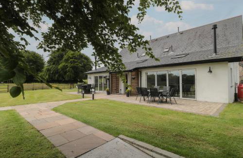 Primrose Cottage - Photo 2