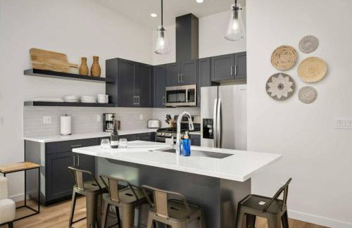 Ebb920 Modern Loft, Heart of Taft District - Foto 24