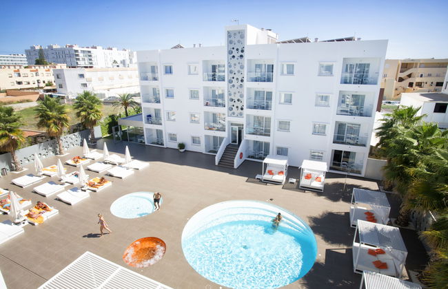Ibiza Sun Apartments - Photo 8