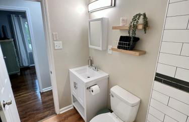 3 Bedroom - Boho By the Star - Cozy Home Close to Downtown Roanoke - Foto 22