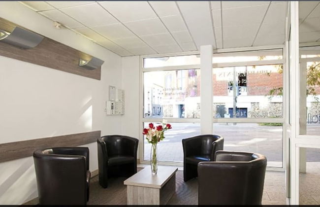 Séjours & Affaires Reims Clairmarais - Foto 2