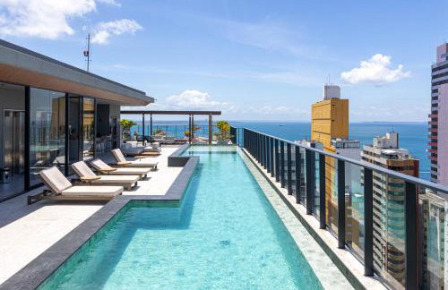 Studio Premium com Rooftop e Piscina com vista para a Baia de Todos os Santos, Portaria 24 Hr, Estacionamento, Wi-fi rápido 433Mpbs, Cozinha Compacta, Localização privilegiada próximo à praia e ao Farol da Barra - Foto 5