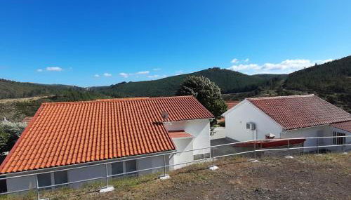 Casas da Escola - "Casa da Professora" - Meãs - Foto 4