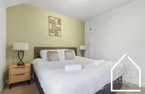 Spacious 3 Bed with Pac-Man, Darts and 2 Parking spaces - Foto 16