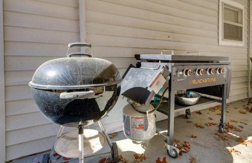 Pet-Friendly Topton Home with Patio, Deck and Views! - Foto 20