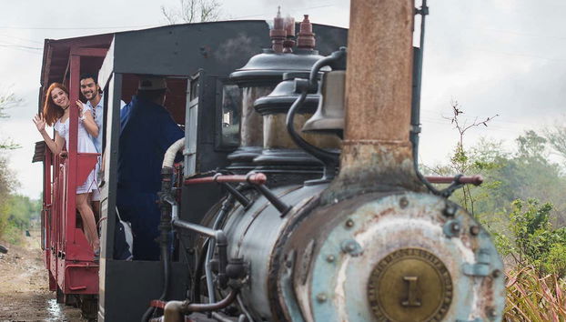 Tour do tabaco, do rum e do açúcar - Foto 5, Uma locomotiva antiga