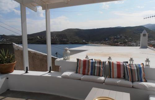 Hidesign Athens Traditional Stone House in Kea's Port - Foto 10