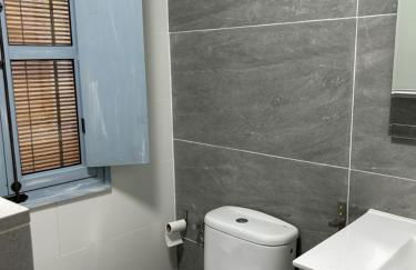 Acogedora y moderna casa en pueblo - Photo 11