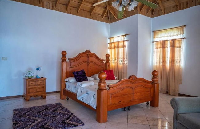 BurgAnn Villa - Photo 24