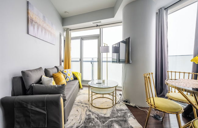 Maple Leaf Square - Photo 54