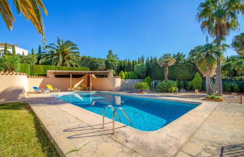 Stunning Apartment In Los Cerezos - Foto 1