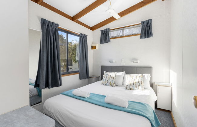 North South Holiday Park - Photo 38