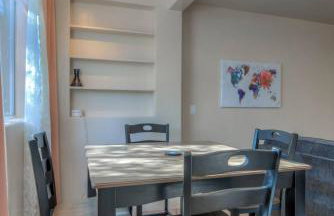 Appealing Quiet and Private Modern 2 Bedroom - Foto 8