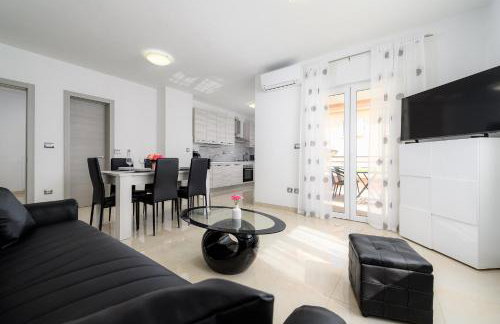 Stancija Amoroso Porec Apartments - Photo 21