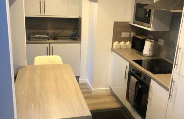 Cosy cottage with sea views close to local shops. - Photo 5