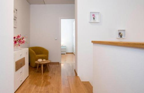 Gorgeous Home In Krmed With Wifi - Foto 15