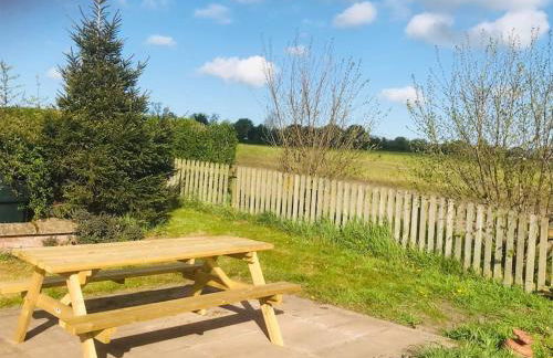 OAKLEY LODGE- LUXURY FARM COTTAGE - Foto 17