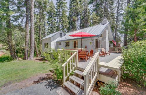 Less Than 2 Blocks to Lake Tahoe Family Home Near Skiing - Foto 2