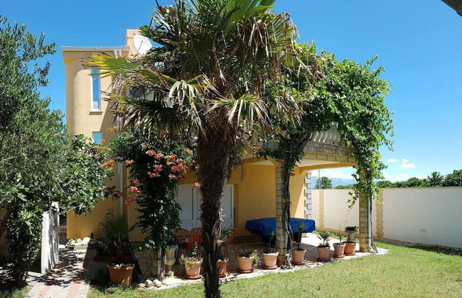 Beautiful 3-bed Apartment With big Terasse in Nin - Foto 15