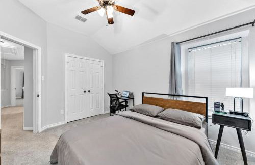 Stylish Retreat, 9 Min to DFW Airport & AT&T Stadium - Foto 12