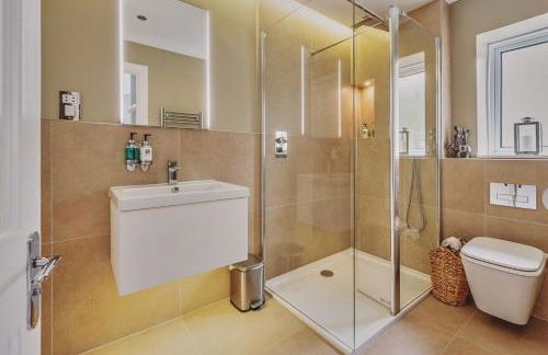 Loch Ness Mansion - Photo 33