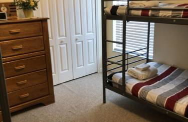 Family Fun Vacation Home 4 Bedroom Villa by RedAwning - Foto 36