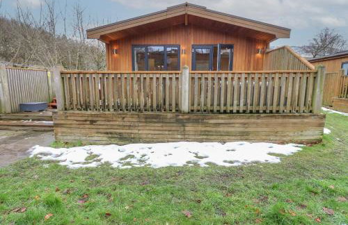 Dovestone Secluded Luxury Lodges sleeps 6 - pets welcome - Foto 2