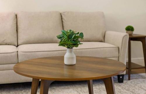 Elegant Auburndale Rooms Near the Speedway & Lake - Foto 8