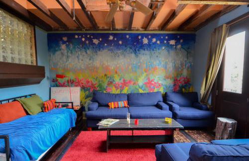 Michie Hostel - Photo 56