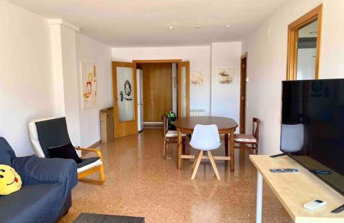 Big Family Terrassa Parking and noise free - Photo 14