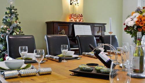 Oswald House - Photo 4