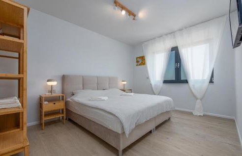 4 Bedroom Cozy Home In Poljica Brig - Foto 37