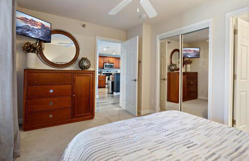 Modern Decor, Views, Grill, Workstation, Boat + 2 PWC Slips & Resort-Style Amenities - Foto 26