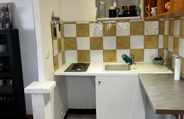 Au coeur du village avec petit balcon plein sud - Foto 10