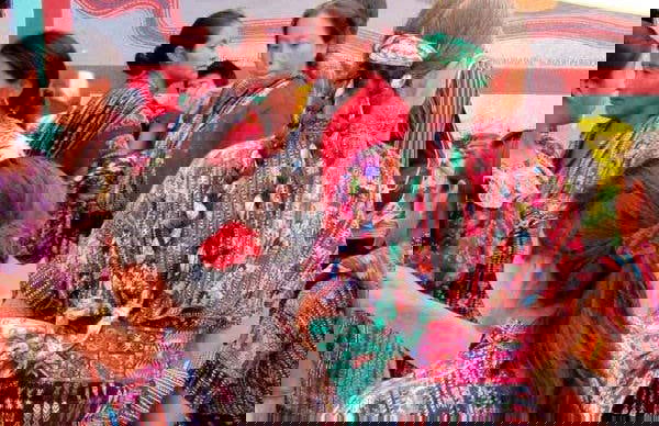 Excursion à Sololá et au lac d'Atitlán - Photo 1