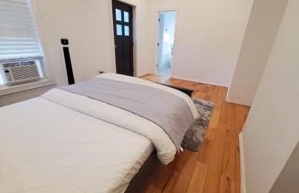 Gorgeous Victorian House!! Entire suite in SAM's home - Foto 10