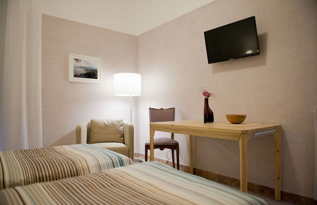 Garibaldi R&B - Photo 40