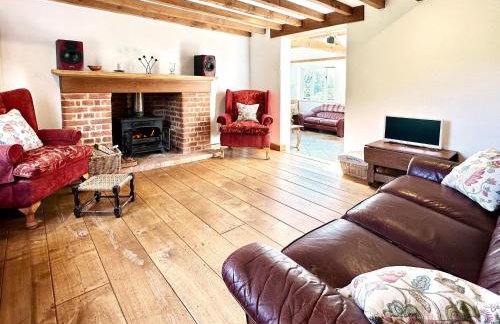 Brick Kiln Holdings by The Suffolk Cottage Collection - Photo 4